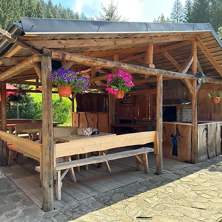 Horsky Hotel Kycerka Velké Karlovice Buitenkant foto