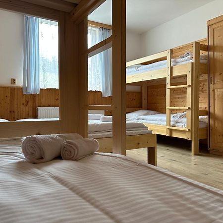 Horsky Hotel Kycerka Velké Karlovice Buitenkant foto