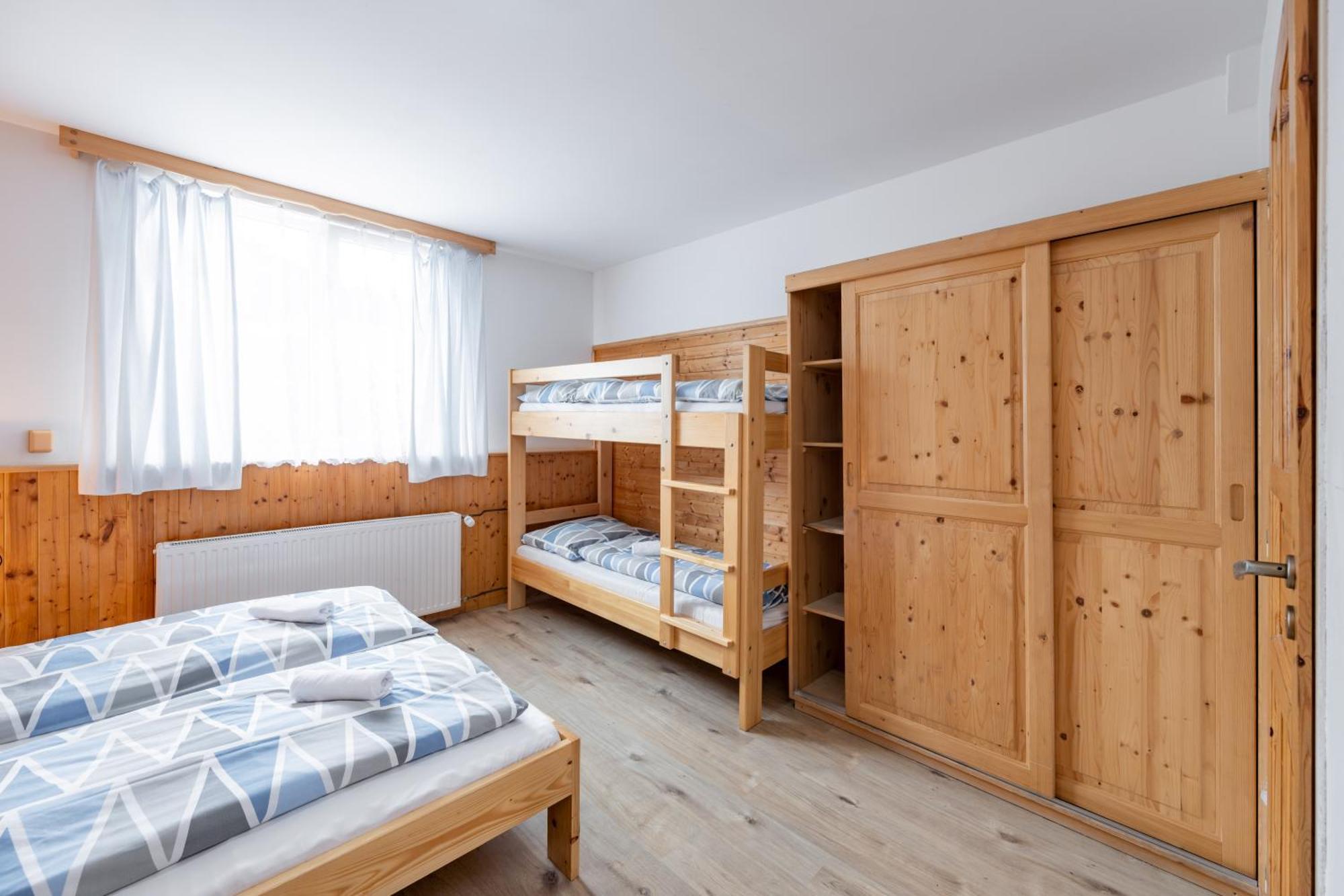 Horsky Hotel Kycerka Velké Karlovice Buitenkant foto